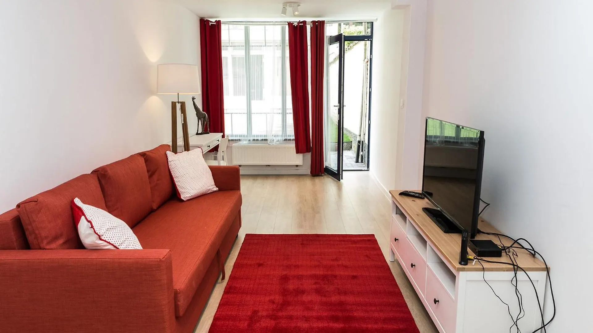Apartment In Brussels, Degroux By Homenhancement Sa  브뤼셀
