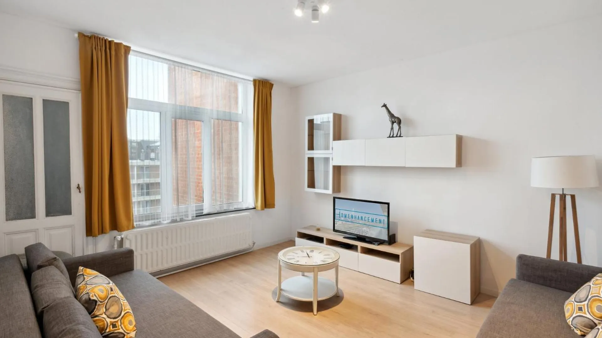 Apartment In Brussels, Degroux By Homenhancement Sa